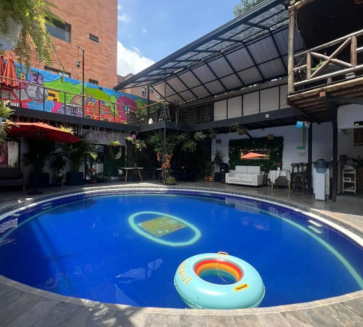 Casa Boutique La Corona Medellin Envigado 4*,  Colombia